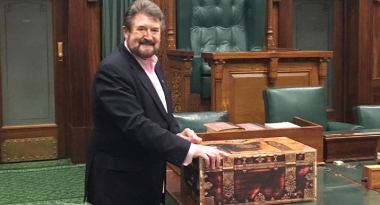 Derryn Hinch at Old Parliament House