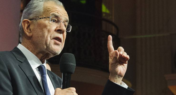 Alexander Van der Bellen