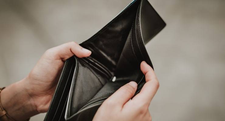wage stagnation economy HILDA survey downturn