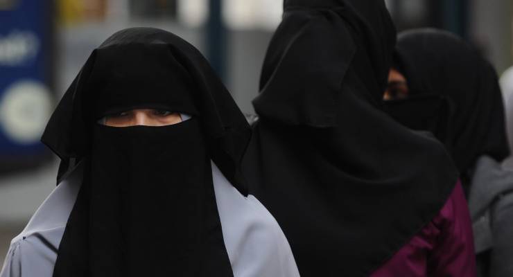 niqab burqa face covering