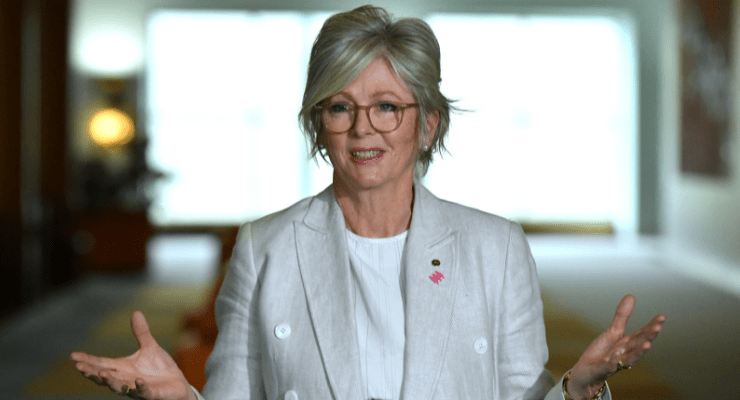 Independent Helen Haines (Image: AAP/Mick Tsikas)