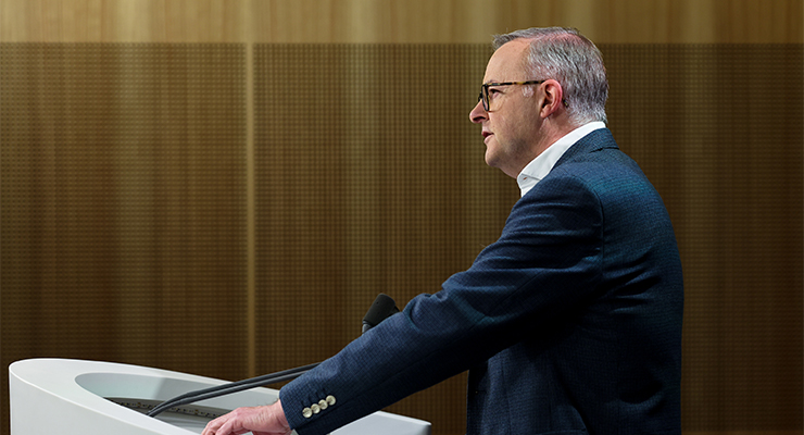 Anthony Albanese (Image: AAP Image/Paul Braven)