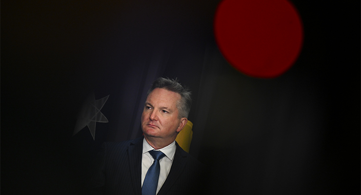 Climate Change Minister Chris Bowen (Image: AAP/Lukas Coch)