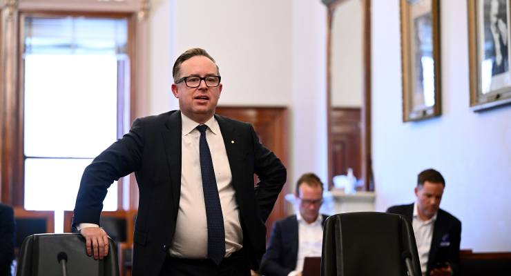 Outgoing Qantas CEO Alan Joyce (Image: AAP/Joel Carrett)