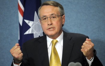 Wayne Swan global financial crisis