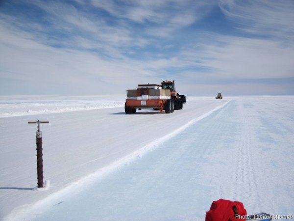 The blue ice runway under construction, AAD photo by Tania Ashworth