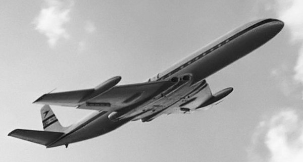 The Comet III that failed to win Qantas away from the 707. Wikipedia Commons