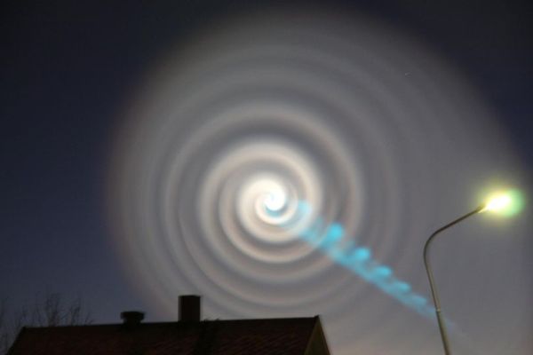 Seen over Borras, Norwegian press