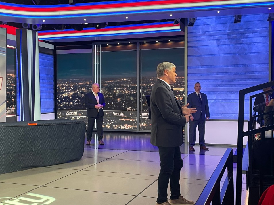 Sean Hannity speaking to  live studio audience on-set (Image: Andrew Dodd/Supplied)